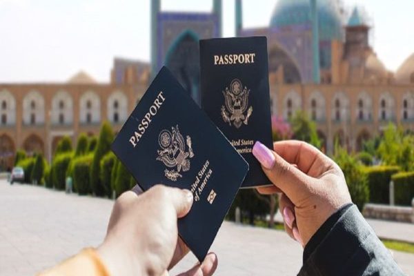 احتمال ممنوعیت سفر اتباع امریکایی و کانادایی به ایران احتمال ممنوعیت سفر اتباع امریکایی و کانادایی به ایران