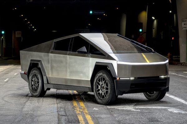 فراخوان سايبرتراک های تسلا به كانادا هم رسيد فراخوان سايبرتراک های تسلا به كانادا هم رسيد