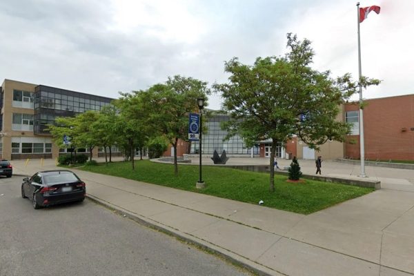 جنجال در تورنتو: پخش سرود ملی به زبان عربی در سالگرد حملهی ۷ اکتبر جنجال در تورنتو: پخش سرود ملی به زبان عربی در سالگرد حملهی ۷ اکتبر