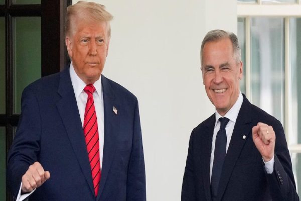 ترامپ از اعمال تعرفههای ۳۵ درصدی بر کالاهای کانادایی از اول آگوست خبر داد ترامپ از اعمال تعرفههای ۳۵ درصدی بر کالاهای کانادایی از اول آگوست خبر داد