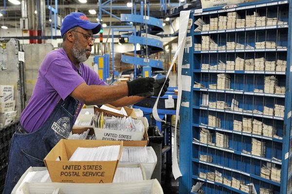 امروز روز جهانی پست است