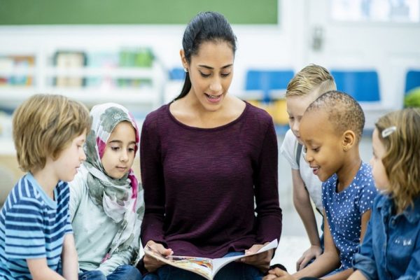 معلمان آلبرتا زیر فشار تورم؛ آیا اعتصاب تنها راه باقیمانده است؟ معلمان آلبرتا زیر فشار تورم؛ آیا اعتصاب تنها راه باقیمانده است؟