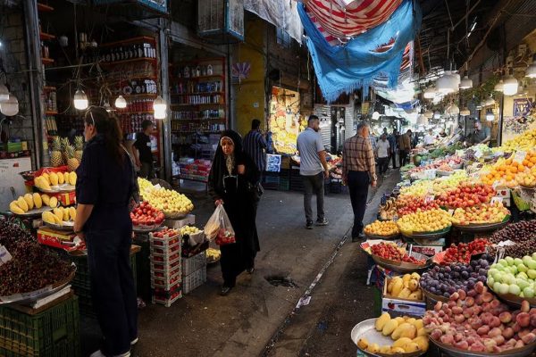 افزایش فشارهای اقتصادی و نبرد روزمره‌ی خانواده‌های ایرانی برای تامین معیشت