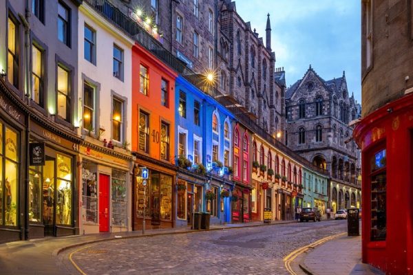 با سفر به این شهرهای انتاریو، حال و هوای اسکاتلند را تجربه کنید