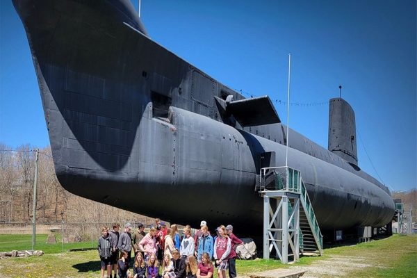 تماشای زيردريايی غولآسا در دل ساحل بكر انتاريو تماشای زيردريايی غولآسا در دل ساحل بكر انتاريو