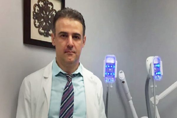 محکومیت دکتر فرشاد خجسته کاشانی به ۱۱ سال زندان بدلیل شکایت ۷ بیمار