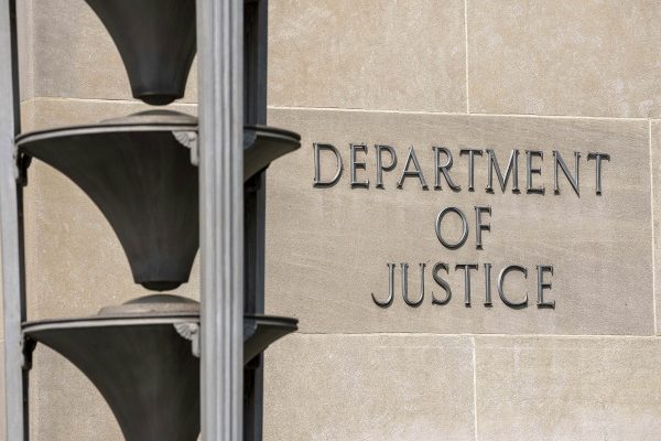 دو کانادایی متهم به توطئه برای قتل یک ایرانی فراری در آمریکا شدند