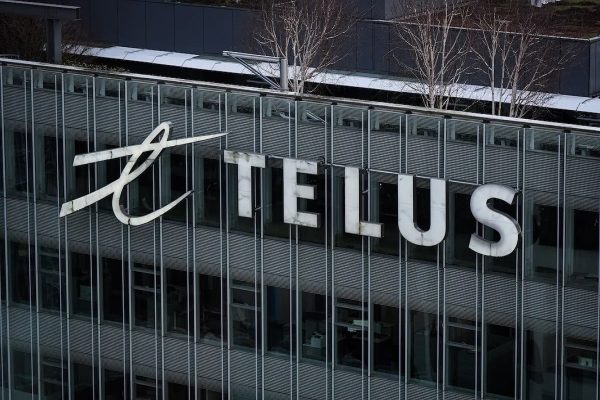 شرکت تلس، غول مخابراتی کانادا، به صدها کارمند خود پیشنهاد خرید سهام می‌دهد