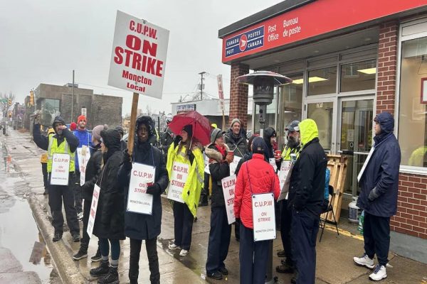 در جریان اعتصاب پست کانادا تکلیف بسته‌های پستی چه می‌شود؟