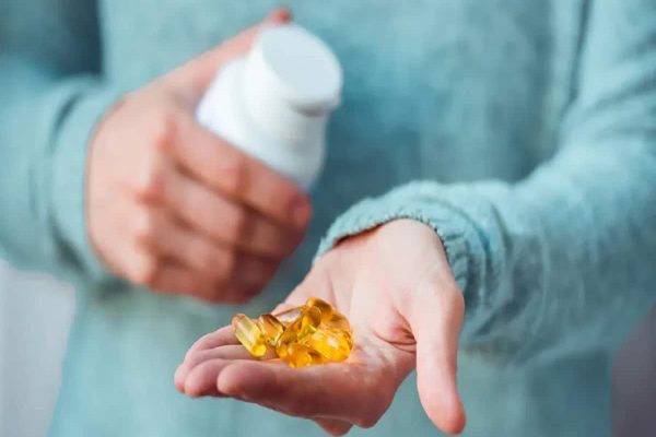 مکمل های روغن ماهی: افزایش یا کاهش خطر ابتلا به بیماری های قلبی؟