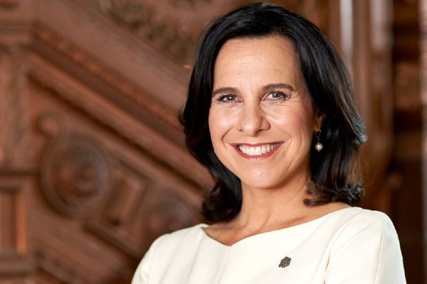 شهردار مونترال راهی نیویورک میشود شهردار مونترال راهی نیویورک میشود