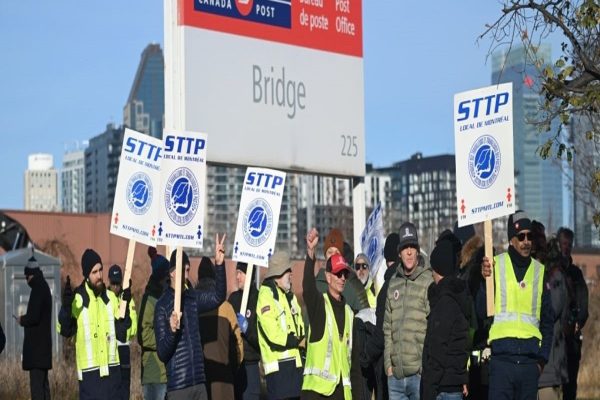 ارسال نامه‌های بابانوئل در زمان اعتصاب کارگران پست وینیپگ