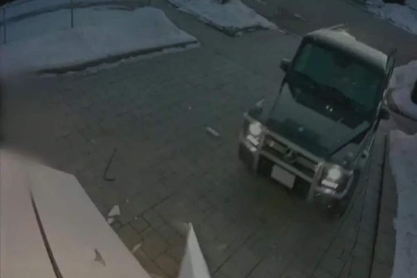 چاقوکشی در انتاریو؛ فروش آنلاین خودرو به سرقت و جراحت ختم شد چاقوکشی در انتاریو؛ فروش آنلاین خودرو به سرقت و جراحت ختم شد