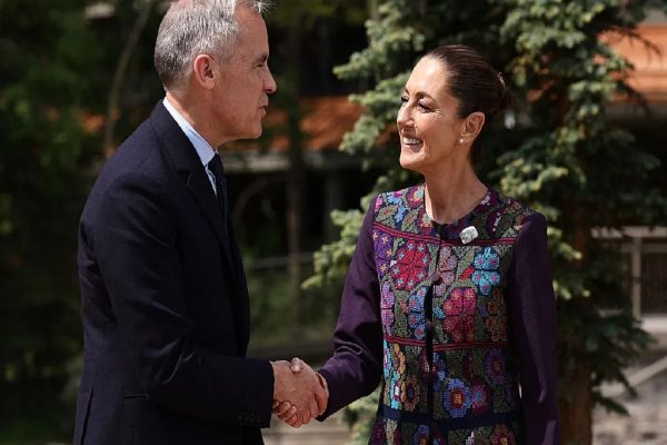 تلاش کانادا برای ترمیم روابط با مکزیک پس از تنشهای تجاری با ترامپ تلاش کانادا برای ترمیم روابط با مکزیک پس از تنشهای تجاری با ترامپ