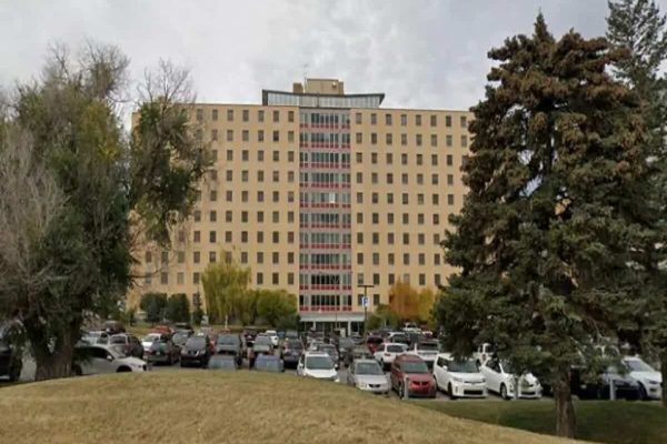 با اعتراف متهم به گناهان خود، قربانی حادثه تجاوز پس از 40 سال متجاوزگر خود را بخشید.