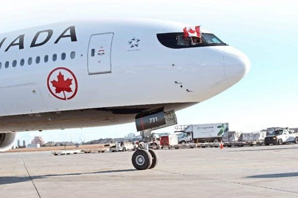 اخراج کارمندان ایرکانادا