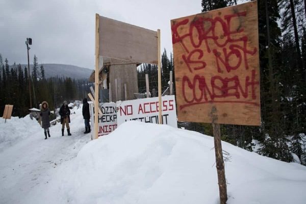 دستگیری دو خبرنگار در جریان اعتراضات بریتیش کلمبیا