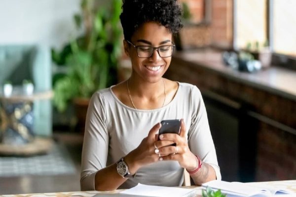 تلفن های هوشمند درباره شما چه اطلاعاتی دارند؟