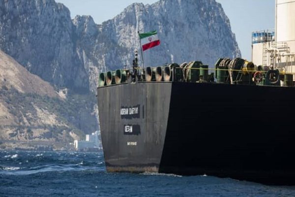 ایران خواستار کمک سریلانکا به ۱۹ نفتکش سرگردان شد