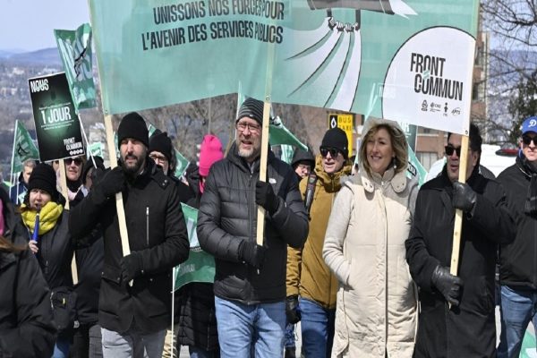 نگاهی به اعتصابات نامحدود ۶۵ هزار نفر از معلمان کبکی و تاثیرات آن بر خدمات عمومی