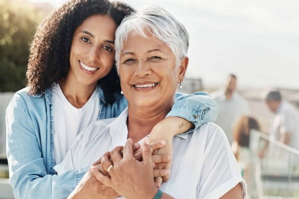 توقف پذیرش درخواستهای جدید برنامه حمایت از والدین در کانادا توقف پذیرش درخواستهای جدید برنامه حمایت از والدین در کانادا