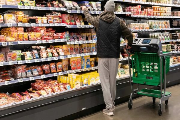 افزایش تورم کانادا در ژانویه؛ تاثیر کاهش مالیات بر وضعیت بازار