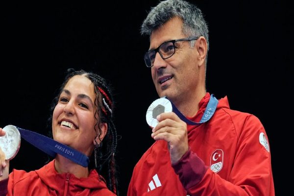 تیرانداز ترک که در المپیک ۲۰۲۴ معروف شد کیست؟ تیرانداز ترک که در المپیک ۲۰۲۴ معروف شد کیست؟