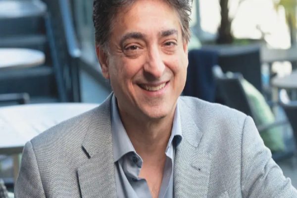 داروی سرطان، قرار بود جان اين پزشك را نجات دهد در عوض او را کشت.