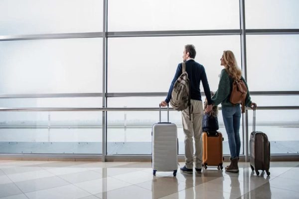 امکان دریافت ورک پرمیت برای ویزای توریستی کانادا تا سال ۲۰۲۵