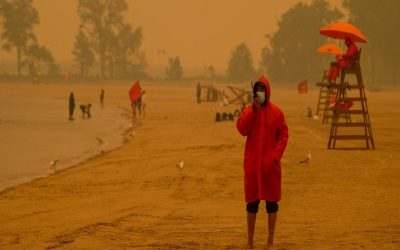 آسمان تورنتو نارنجی شد