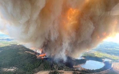 دود آتش‌سوزی مناطق شمال غربی احتمالا تا آخر هفته به شرق کانادا خواهد رسید
