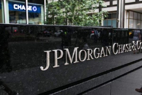 J.P.-Morgan-Chase-Sued-For-Charging-Undeclared-Fees-to-Crypto-Buyers زنجیره بلوکی بلاک چین