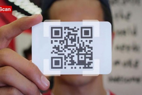 کد QR چیست و چه کاربردهایی دارد؟