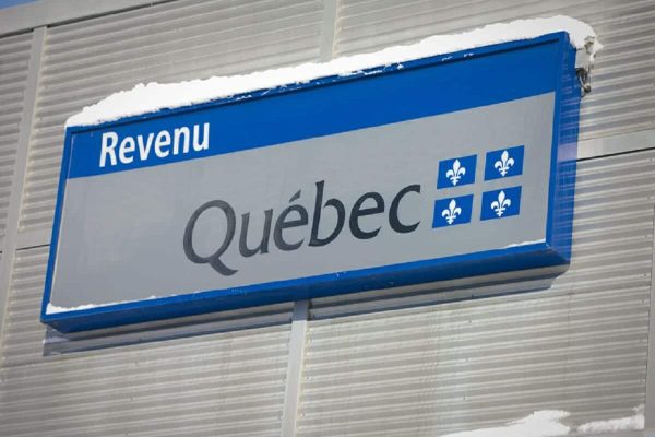 رونو کبک دانشجویان را با بیش از حداقل دستمزد استخدام می‌کند