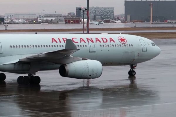 air-canada سیاست های واکسیناسیون ایر کانادا برای تمام کارکنانش اجرا میشود