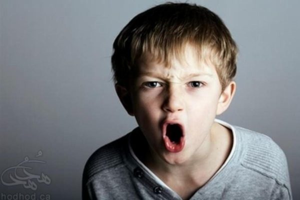 کودکان چرا کودکان همه چیز را پرتاب میکنند؟