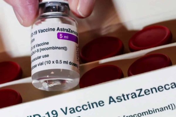 astrazanaca-oxford واکسن آسترازنکا آکسفورد از واکسن های مورد استفاده در ایران