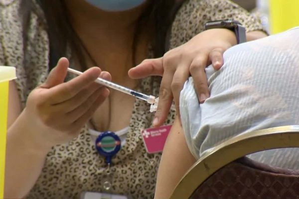 عوارض تزریق واکسن آسترازنکا