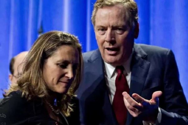 c-r پیمان نفتا