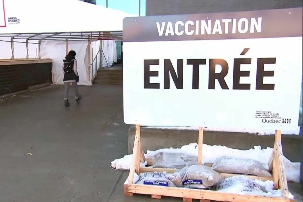 واکسیناسیون کووید۱۹ در کبک