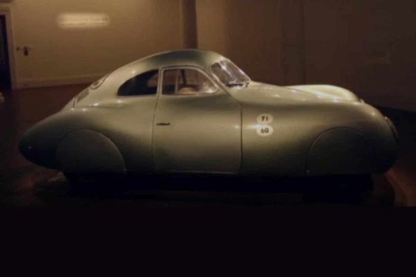 قدیمی‌ترین پورشه جهان در آمریکا با قیمت پایه ۲۰ میلیون دلار حراج می‌شود