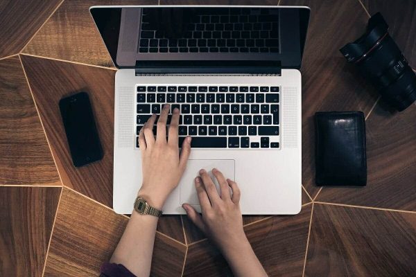 دولت کانادا دانشجویان RN را استخدام می‌کند و هزاران شغل مجازی وجود دارد