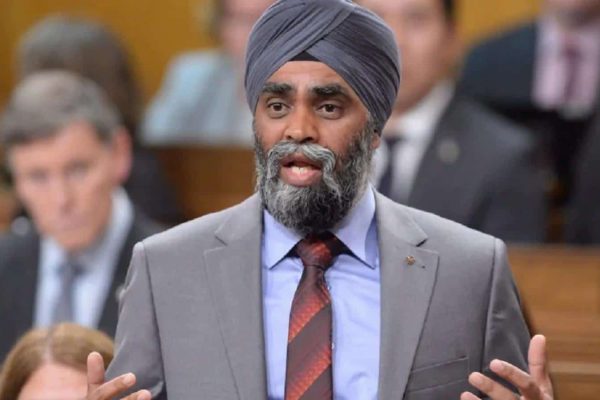 کانادا برنامه ای برای اعزام ناوگان دریایی به خلیج فارس نداریم