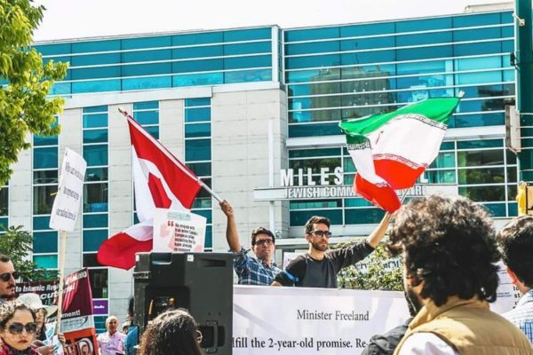 ایران و كانادا