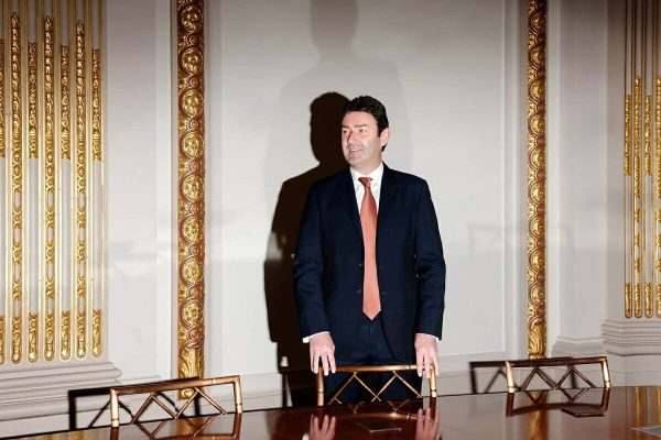 مدیرعامل سابق مک دونالد برای سه رابطه جنسی دیگر با کارمندان دادگاهی می‌شود!