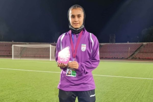 نگین زندی بازیکن تیم ملی دختران نوجوان ایران