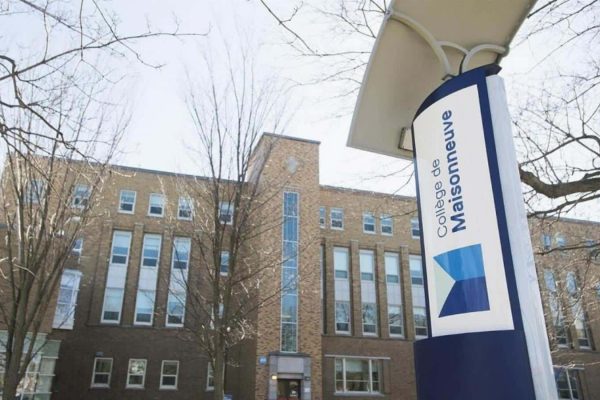 دانشگاه‌های کبک اعتضاب بیش از پنجاه هزار