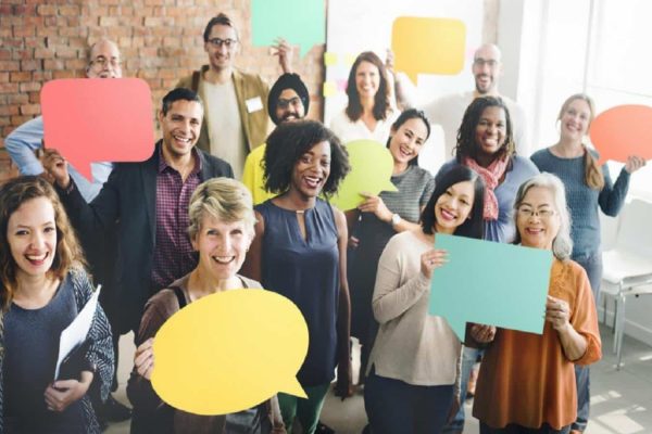 چگونه با افرادی که تازه ملاقات کردیم مکالمه بهتری داشته باشیم؟