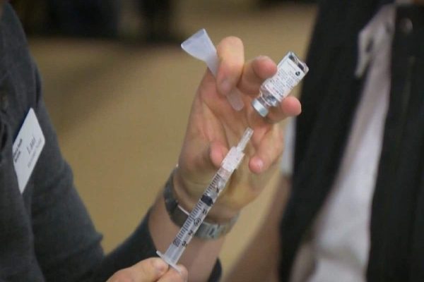 از واکسیناسیون رایگان آنفلولانزا در کبک تا سفر مشاور بایدن به عمان