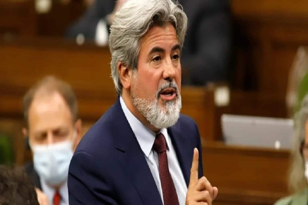 اتاوا به دنبال حمایت مشابه از انگلیسی زبانان و فرانسوی زبانان است اتاوا به دنبال حمایت مشابه از انگلیسی زبانان و فرانسوی زبانان است